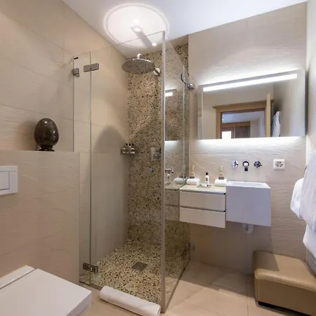 Apartment Chalet Gateway Skiing Paradise Luxe *