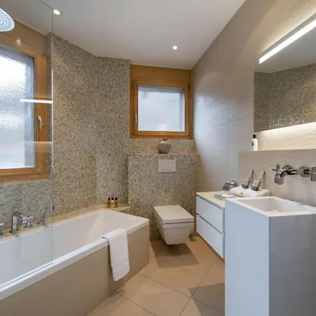 Chalet Gateway Skiing Paradise Luxe Apartment