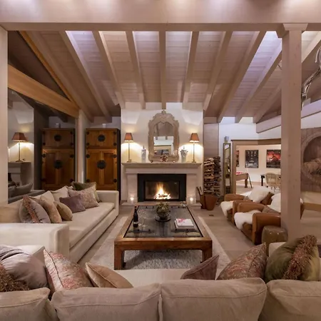 Chalet Gateway Skiing Paradise Luxe Apartment Kitzbuhel