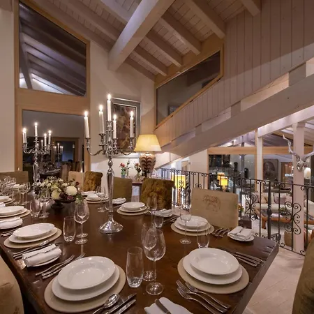Chalet Gateway Skiing Paradise Luxe *